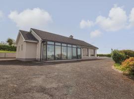 Shannon View, holiday home in Nenagh