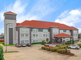 La Quinta by Wyndham Cleburne, hotel with parking in Cleburne