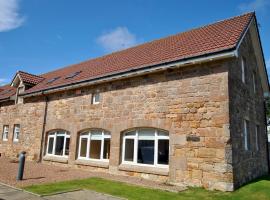 Seaview Steading-spacious home in rural location, kisállatbarát szállás Crailben