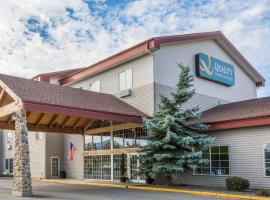 Quality Inn & Suites of Liberty Lake, hotell i nærheten av MeadowWood Golf Course i Liberty Lake