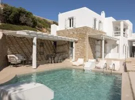 Amaris Mykonian Residence、オルノスのコテージ