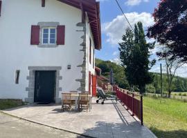 Elizetxekoborda, hotel v destinaci Ainhice-Mongelos