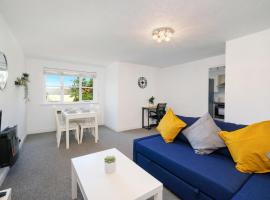 2 bed luxury apartment, hotel i Enfield