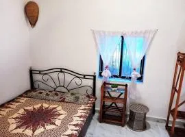 Cockerel Homestay - Traditional Beach Village - Goa