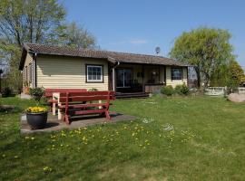 Ferienhaus "Op'n Barg", cheap hotel in Holzbunge