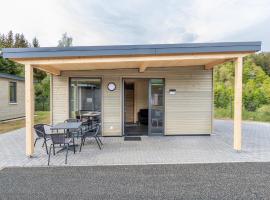 Kronenburger Couples Bungalow、Hallschlagのバンガロー