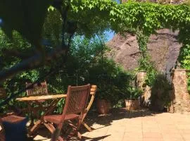 Maison de 2 chambres avec jardin amenage et wifi a Roquebrune sur Argens