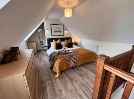 *BRAND NEW* Luxury Country Lodge, hotel v mestu Burnham on Crouch