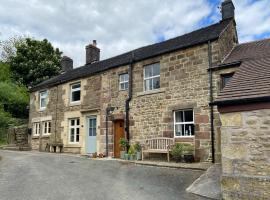 The Old Candle House, holiday rental in Longnor