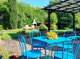 Chiantishire Lovely Cottage with Garden & Parking!, apartment in Castelnuovo Berardenga
