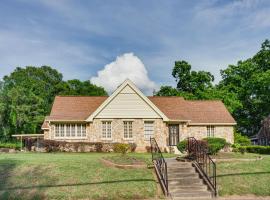 Cozy Jackson Vacation Rental Less Than 1 Mi to University, hotel spa en Jackson
