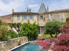 Le Clos Réaud, B&B in Blaye