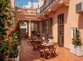 Antonios Hostal, hotel em Sitges