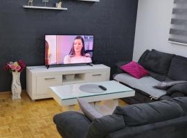 Apartman LUX BRUS, hótel í Brus