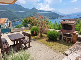 Holiday Home Sunny Hill, hotel v destinaci Kamenari