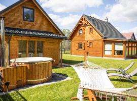 Uroczysko Lubajny, hotel with jacuzzis in Idzbark