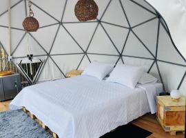 Drora glamping, luxury tent in Pereira