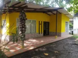 Cabaña en la playa Punta Bolivar、サン・アンテロのコテージ