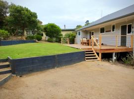 Cowallinga, pet-friendly hotel in Aireys Inlet