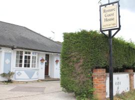 Remarc Guest House, B&B i Takeley