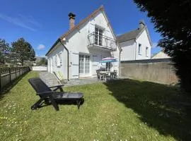 Maison avec jardin clos, à 600m de la plage, 4 chambres, barbecue, proche commerces et attractions - FR-1-361-495