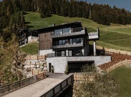 ONKL XONNA Premium Alpin Chalets, hotel din Hüttschlag