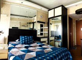 Margonda Residence By Ensroom id, hotel v destinaci Kemirimuka Dua