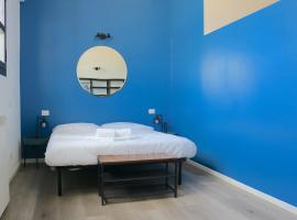 Smart and Comfy Apartment - Via Repubblica di San Marino, acomodação com cozinha em Milão