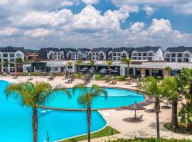 1517 The Blyde Crystal Clear 3 Bedroom Garden Beachfront, hotel din Pretoria