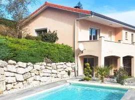 Lovely Home In La Valla En Gier