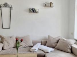Schöne einfache Wohnung in Jugendstilhaus: Feistritz an der Drau şehrinde bir otel