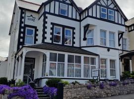 Colbourn Bed and Breakfast, bed & breakfast i Colwyn Bay