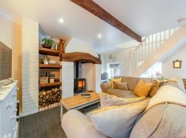The Stable, Cuffern Manor Cottages, pet-friendly hotel in Haverfordwest