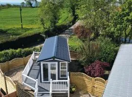 The Studio - 1 Bedroom Cabin - Amroth