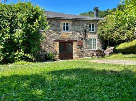 La Casa Antollosdocesar, casa rural en Baralla