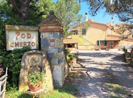 Agriturismo Podere Cherzo, villa em Cinigiano