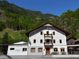 Gasthaus Post, hotel keluarga di Matrei in Osttirol