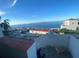 Duplex Complexe Tarifa Ouadalyan, holiday home in Tangier