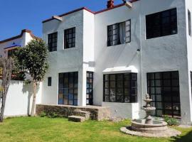 Casa Bugambilias - Hermosa casa centrica para 8, holiday rental in Tequisquiapan