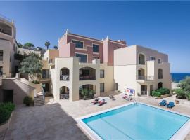 LUX Seaview & Pool-Hosted by Sweetstay, hotel bajet di Mellieħa