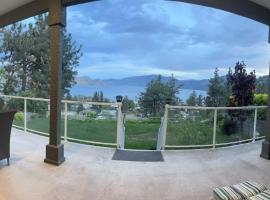 Heart of Peachland, guest house in Peachland