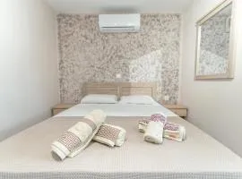 Old Town Elpis Suite