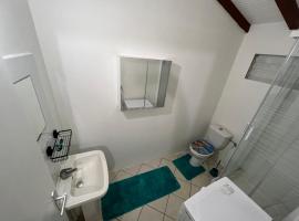 Paradis le Clodyo, serviced apartment in Sainte-Rose