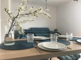 Apartament To Tu