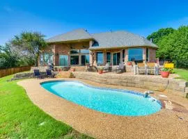 Lakefront Little Elm Escape with Views and Pool Table!