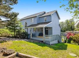 Chill Side Lake House