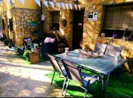 Casita en la Sierra, pet-friendly hotel in Tragacete