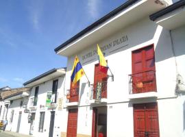 Hotel Popayan Plaza, hotel em Popayán