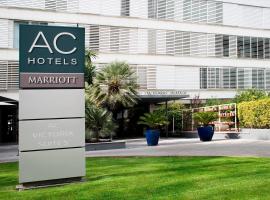 AC Hotel Victoria Suites by Marriott, hotel in zona Camp Nou, Barcellona