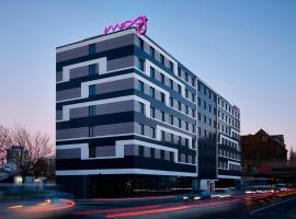 Moxy Berlin Ostbahnhof, hotel en Centro de Berlín, Berlín